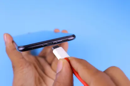 エルワイアールエー カジノ モバイルアプリ